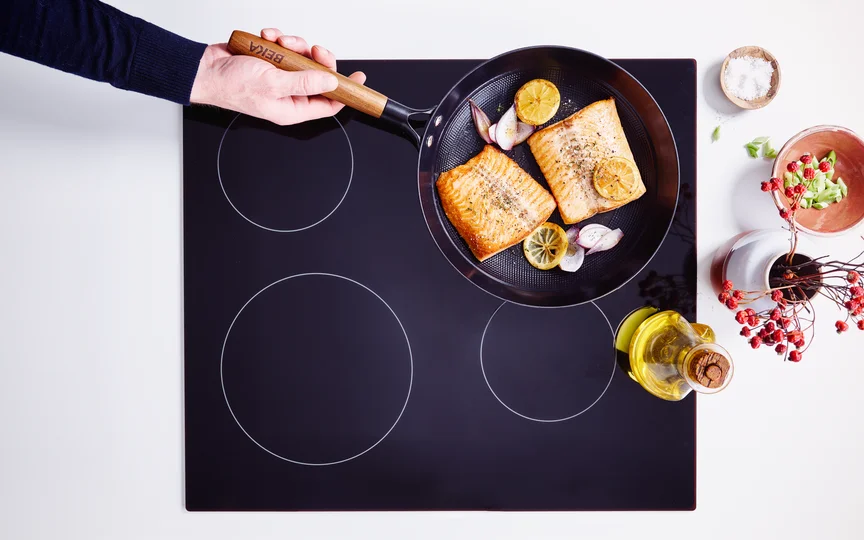 Beka Mandala Koekenpan met Houten Steel 24 cm Zwart