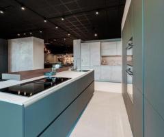 Showroomkeuken met keramiek werkblad en 6 apparaten - 2