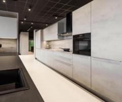 Showroomkeuken in een rechte opstelling 8150,00 - 2