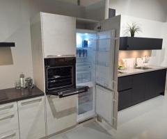 Showroomkeuken | Kampen | Riva beton wit - 4