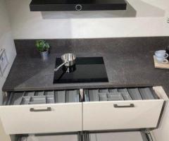 Showroomkeuken | Roden | hoekkeuken Easytouch zand ultramat - 2