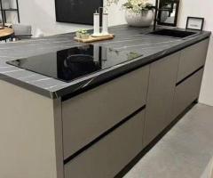 Showroomkeuken met eiland Actie! - 2