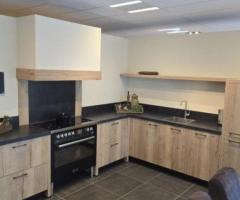 Keller showroomkeuken stoer inclusief fornuis