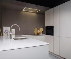 Easytouch zand ultramatte U-keuken met composiet werkblad - 4