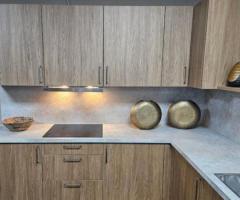 Showroomkeuken hoekopstelling houtlook 249,5x249,5 cm ETNA - 3