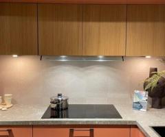 Showroomkeuken Cerezo NCS met Richárd Puur Eiken - 2